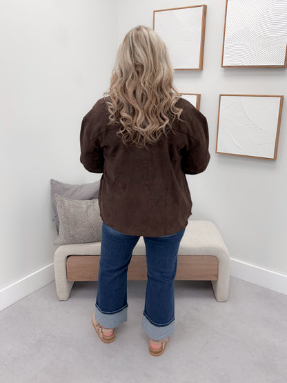 Dialed Vegan Suede Shacket in Chocolate