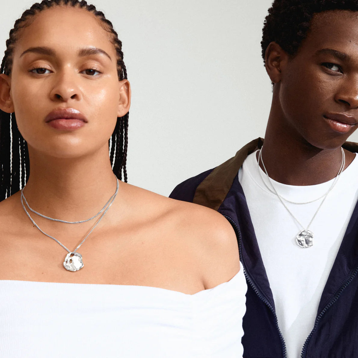 Oversized Pendent Chain Set in Silver