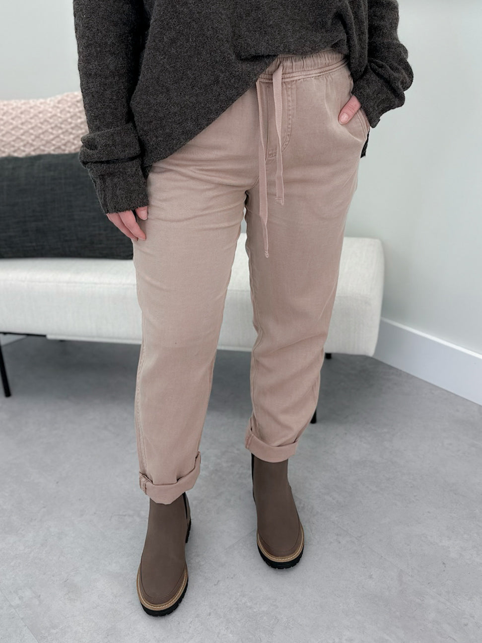 Valerie Pants in Mauve