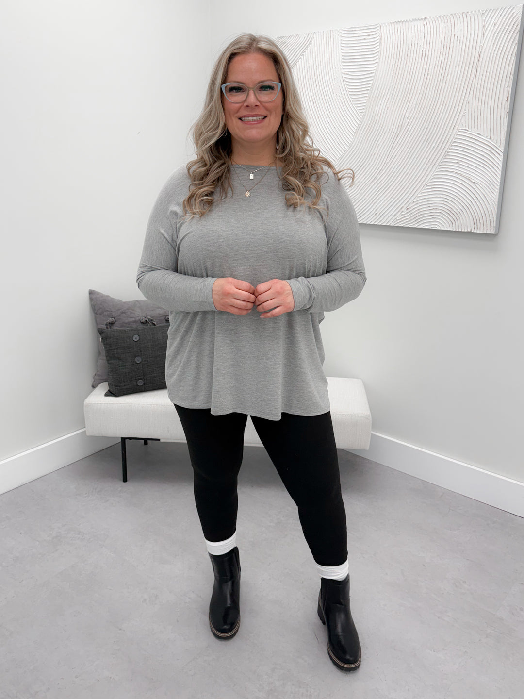 Shania Long Sleeve in Heather Grey