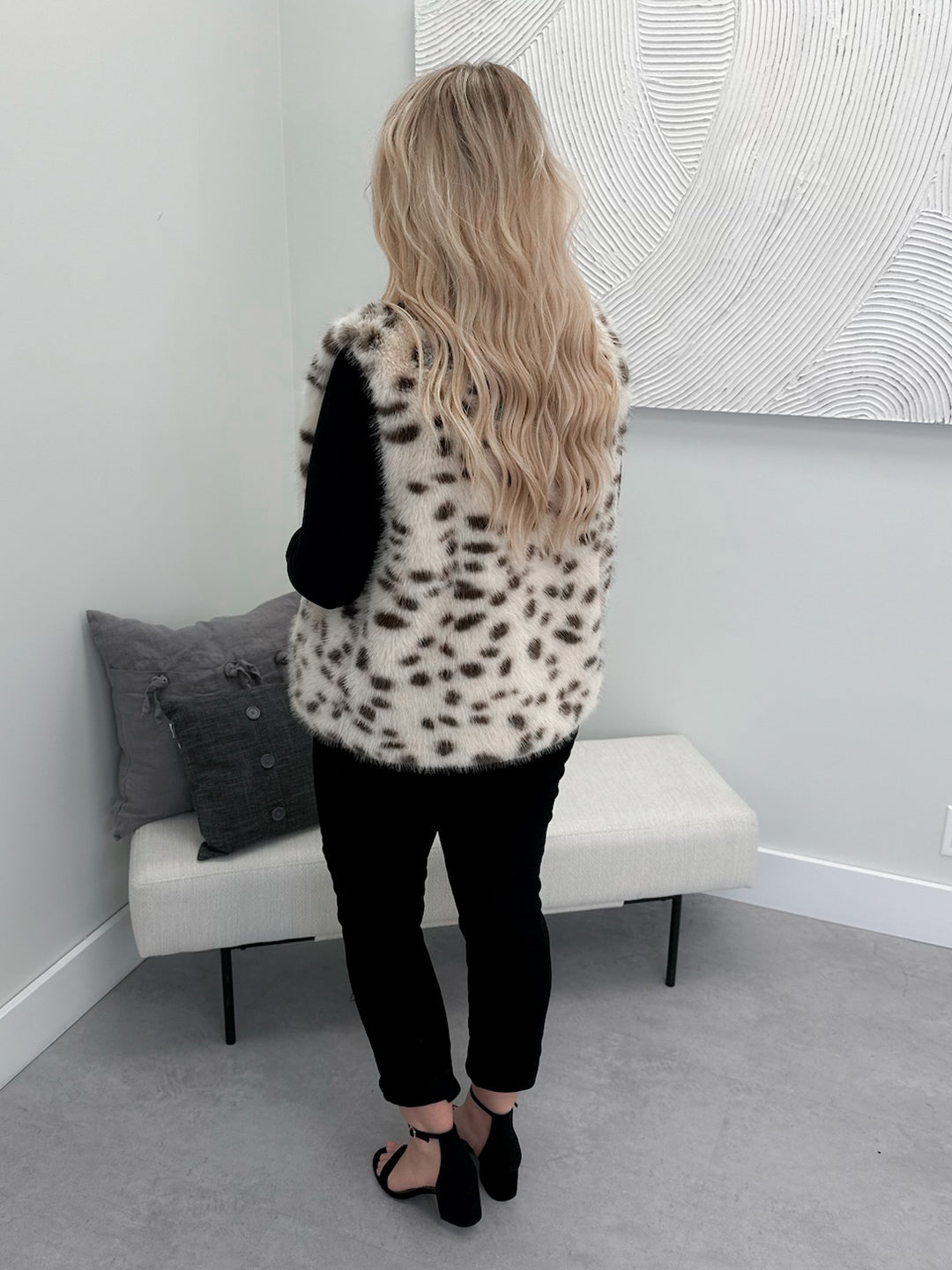 Wilma Faux Fur Vest in Spots