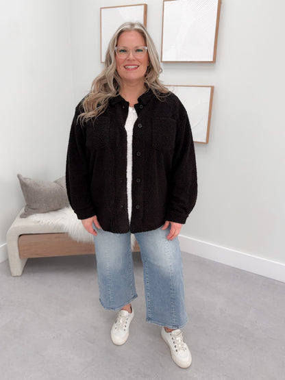 Kellan Shacket in Black