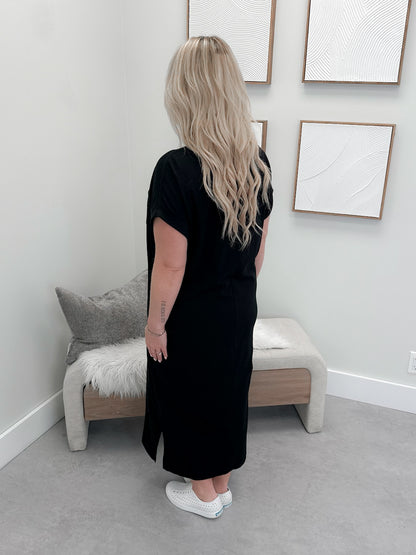 Cass T-shirt Dress in Black