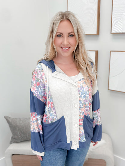 Petunia Hoodie in Oatmeal