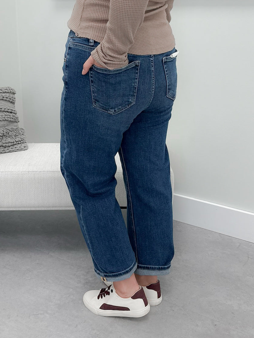 Cecil Boyfriend Rolled Jeans by Risen