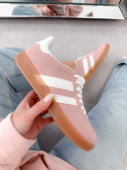 Deer Sneaker in Pink