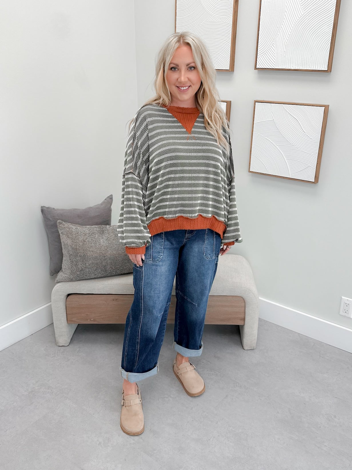 Gretta Wave Pullover in Olive/Rust