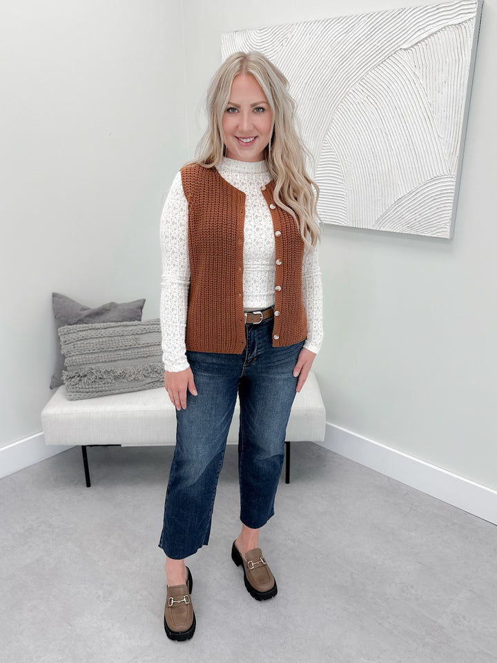Shay Sweater in Brick