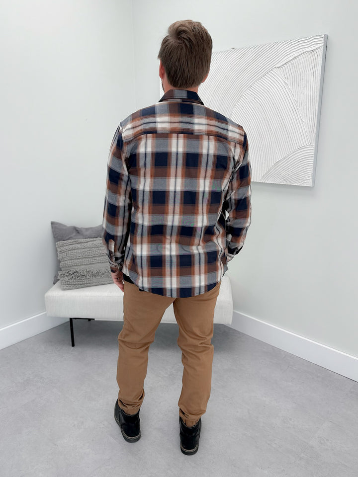 Rexford Mens Button up in Paprika