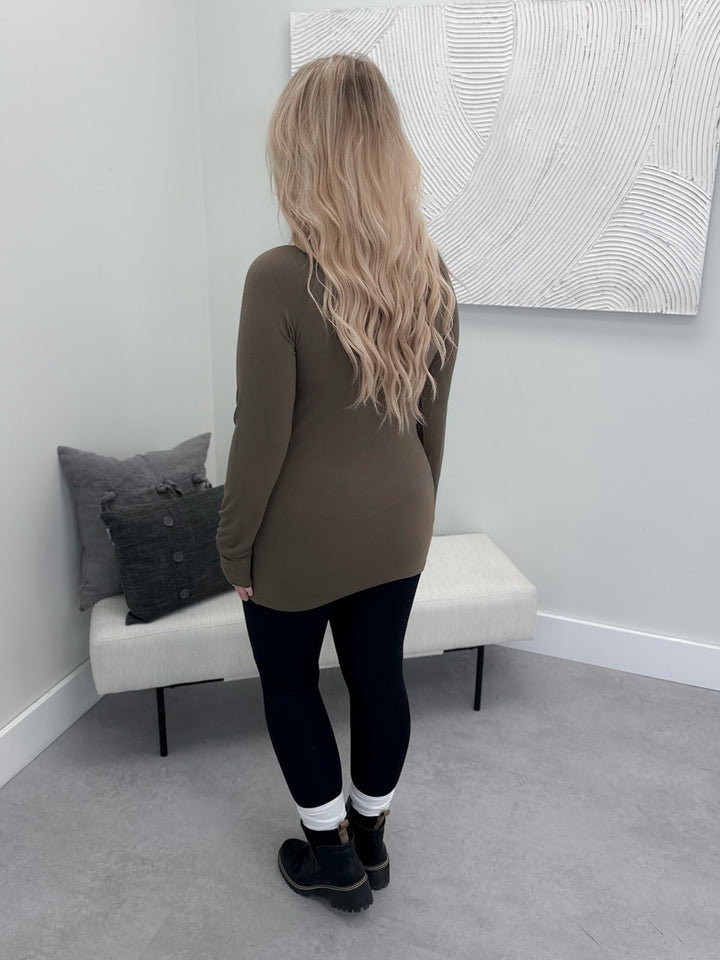Becky Long Sleeve in Olive