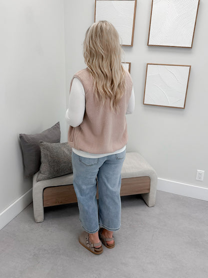 Blairmore Fleece Vest in Blush