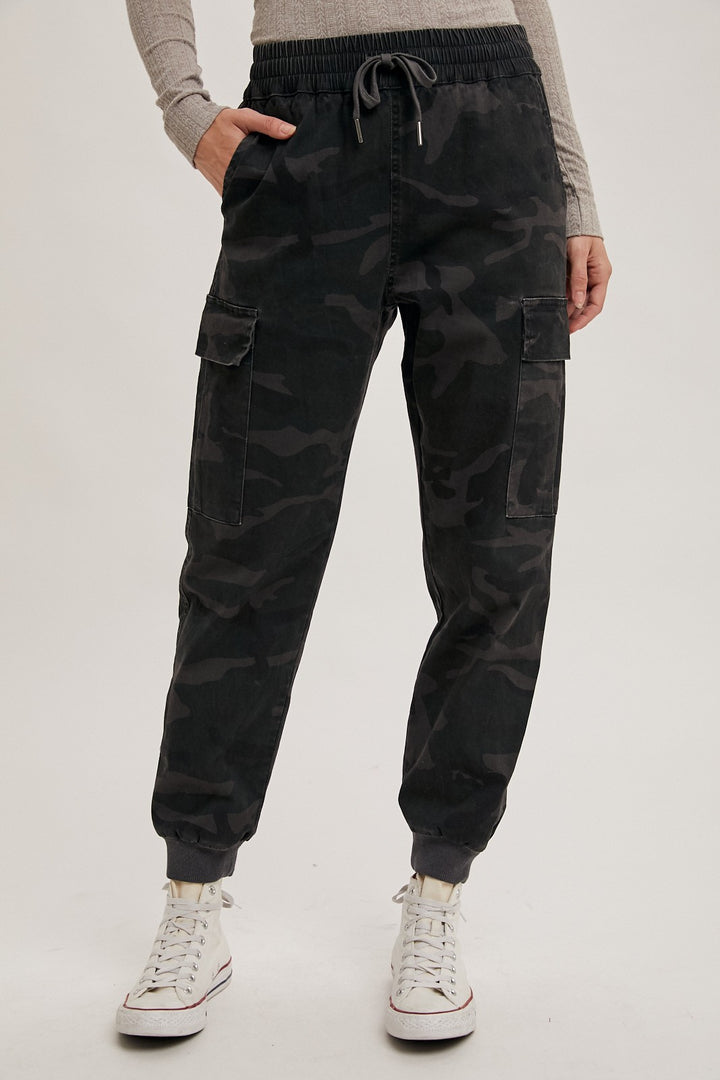 Andy Cargo Joggers in Grey Camo