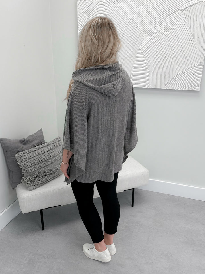 Oren Top in Charcoal