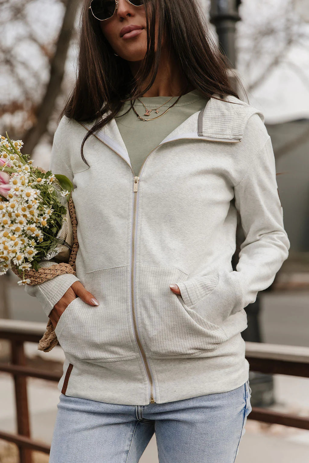 Fullzip Sweatshirt in Cloud Nine by Ampersand Avenue