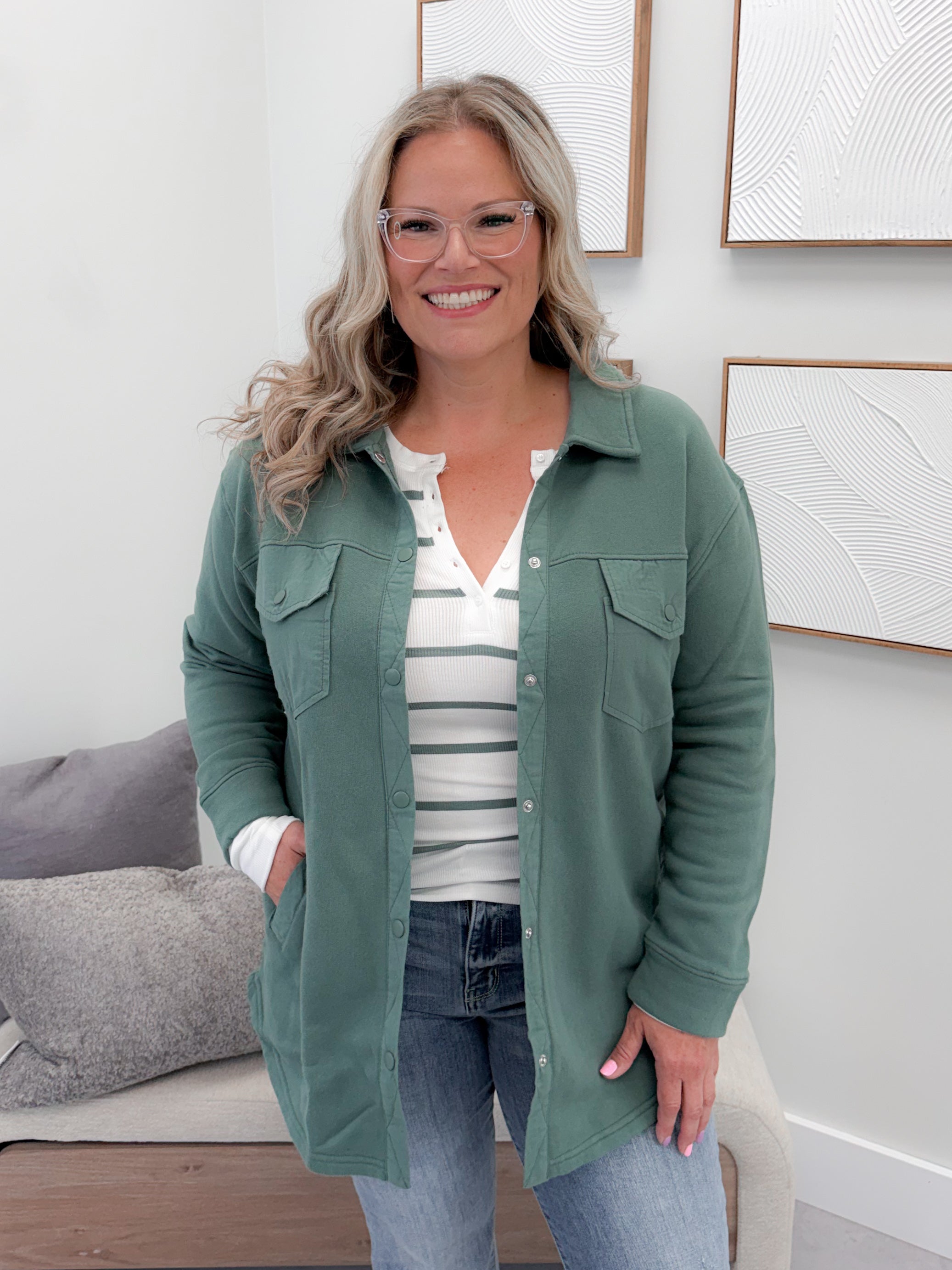 Essen Shacket in Green