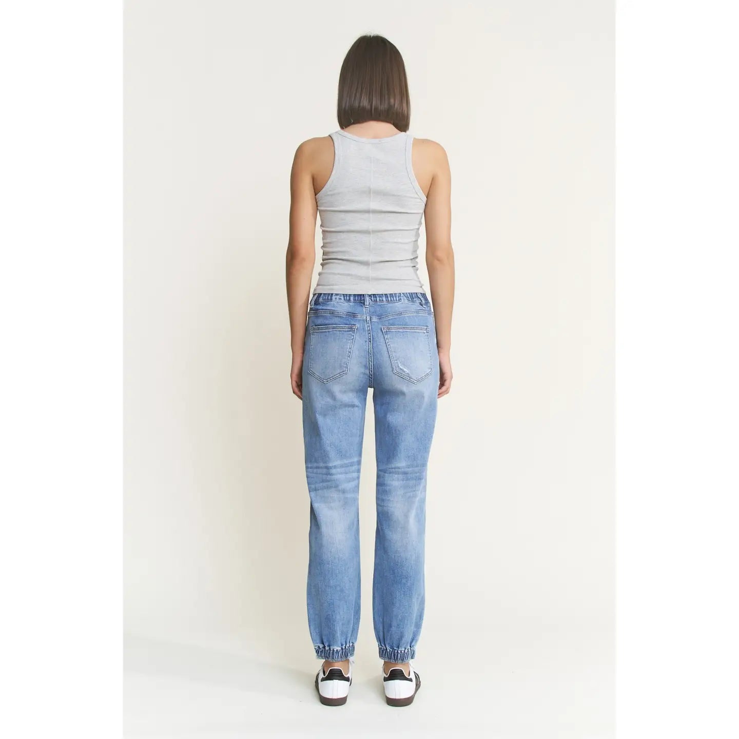 Idol Jogger Jeans in Light Wash