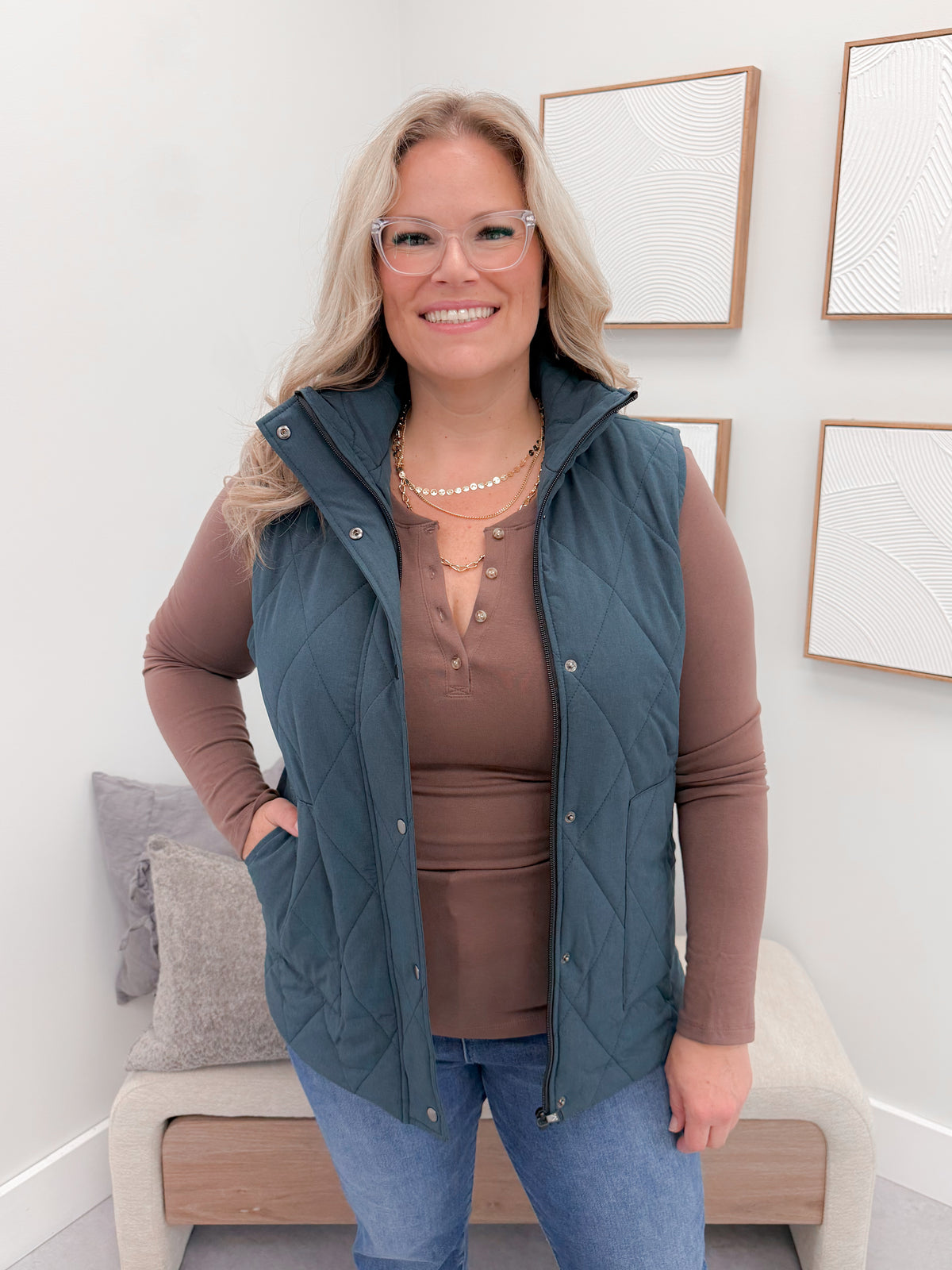 Remy Vest in Teal