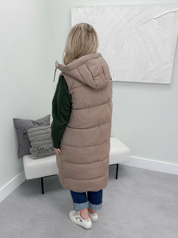 Aspen Puffer Vest in Taupe