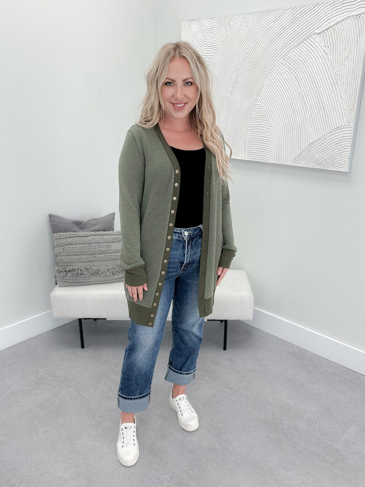 Sawyer Snap Cardi in Olive