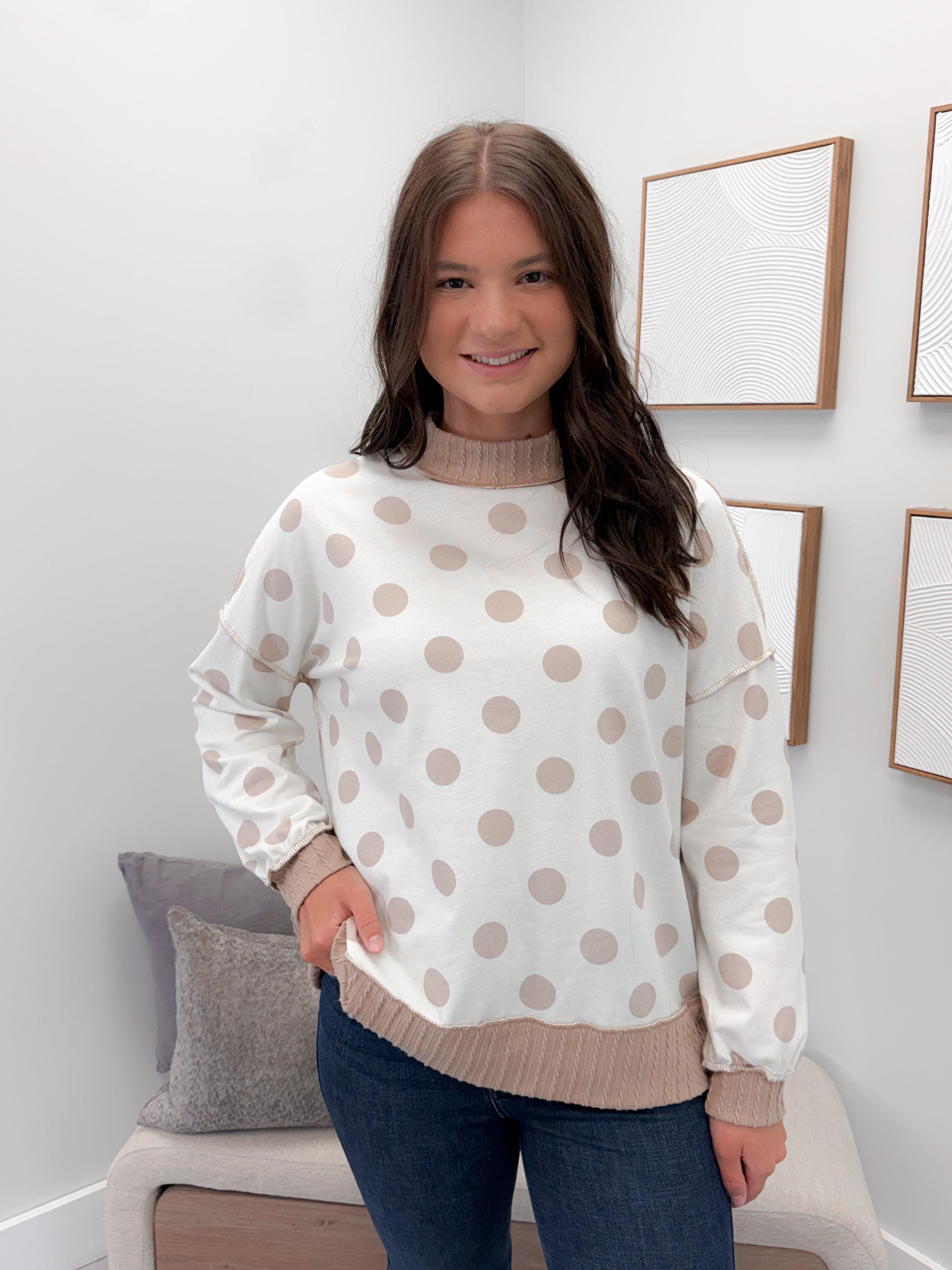 Dotty Pullover in Ivory/Taupe