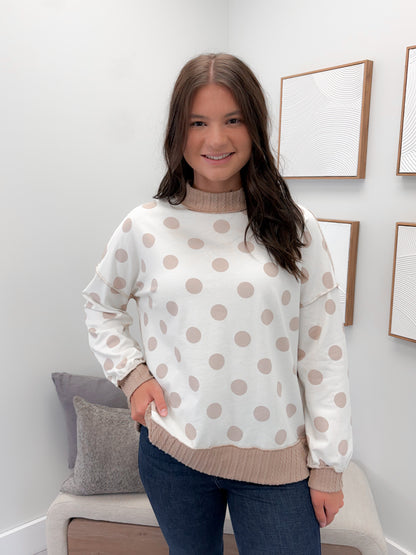 Dotty Pullover in Ivory/Taupe