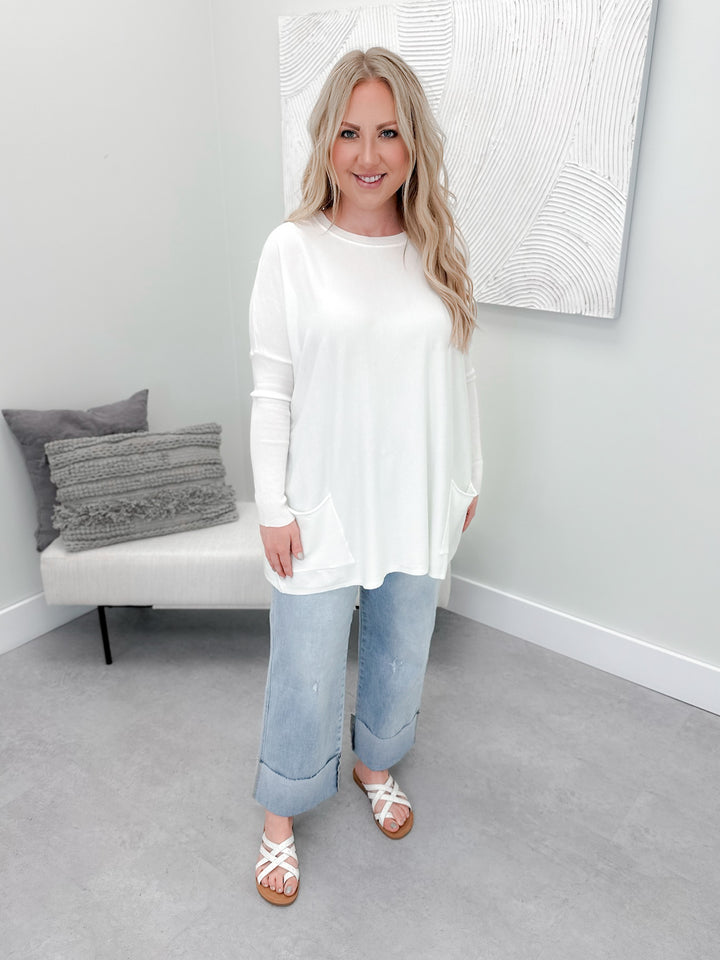 Coffee Break Sweater in Off White