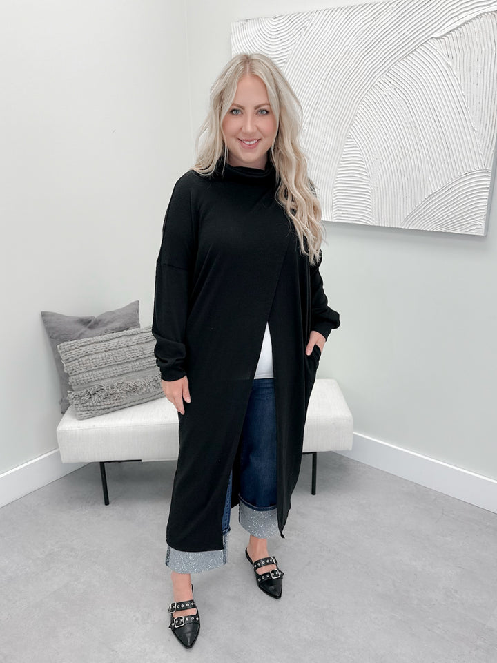 Pepper Longline Duster in Black