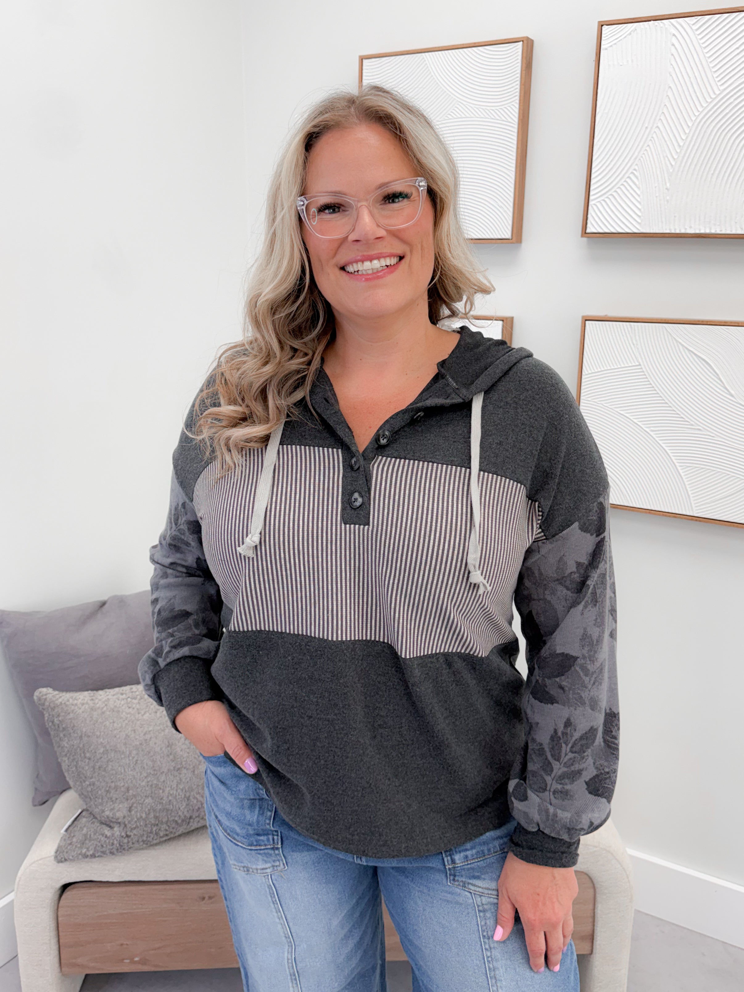 Losette Hoodie in Charcoal