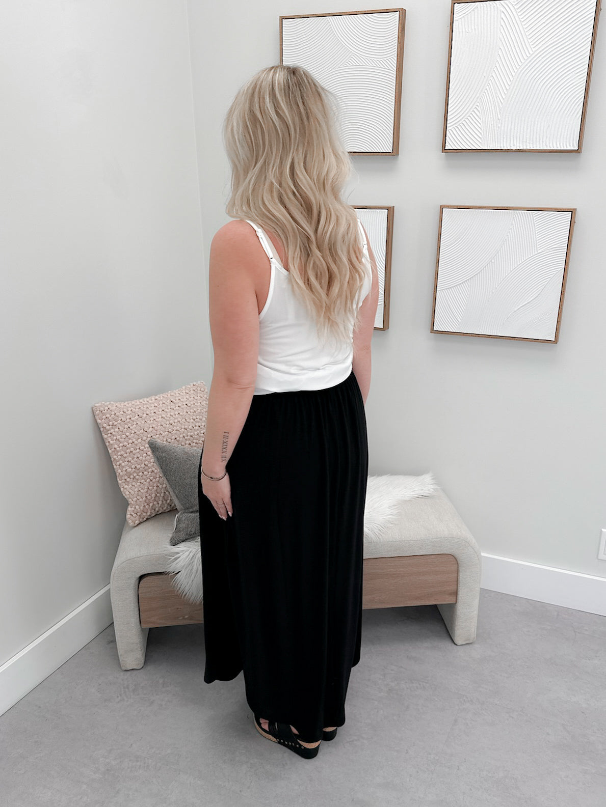 Getaway Skirt in Black