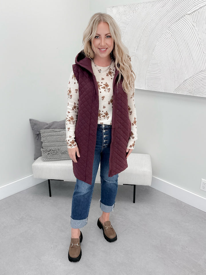 Jonnie Quilted Vest in Plum