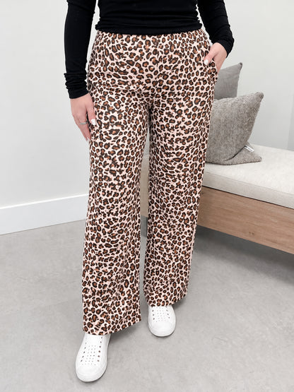 Beth Pants in Leopard