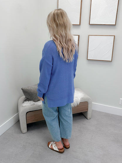 Sam Cardi in Corn Blue