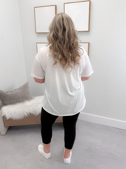 Kennedy Tee in Cloud