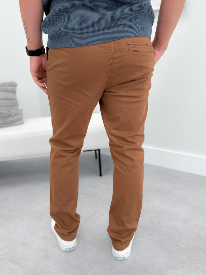 Mens Booker Joggers in Coffee