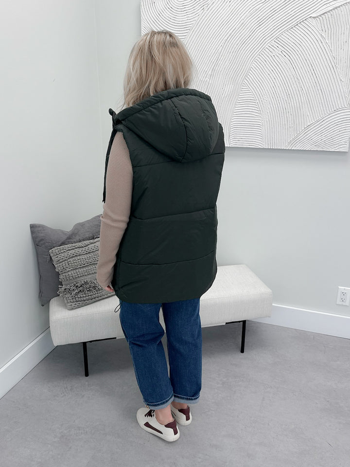 Connor Vest in Olive