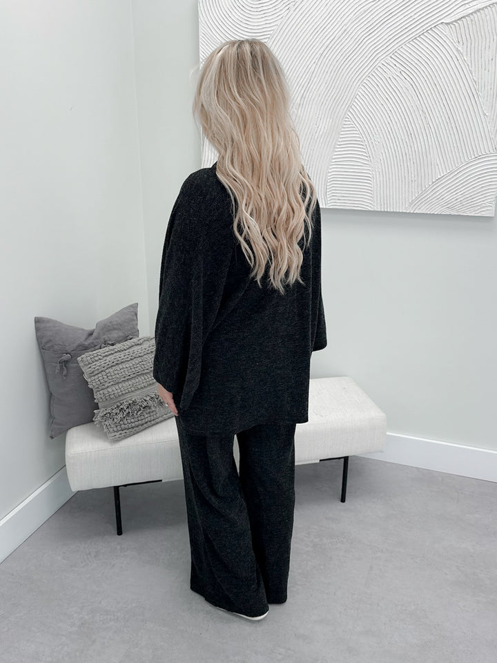 Ellery Wrap Set in Black Melange