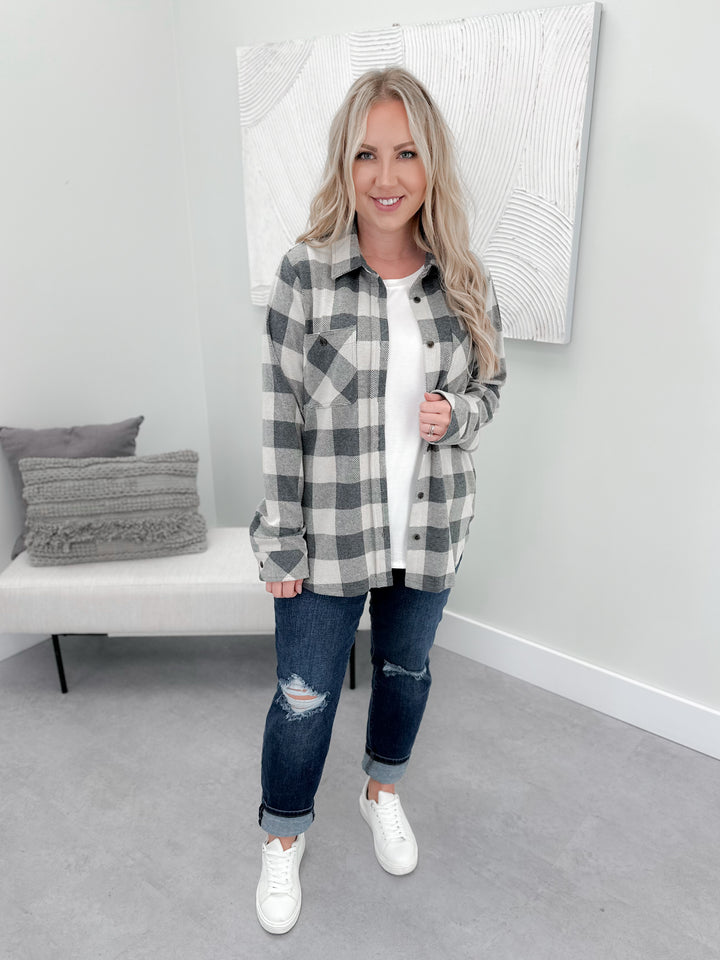 Lumi Shacket in Grey Plaid