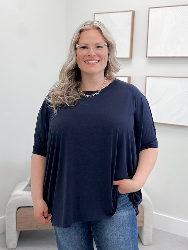 Lisa Top in Navy