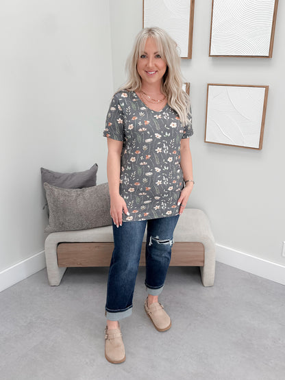 Coralie Tee in Wildflower