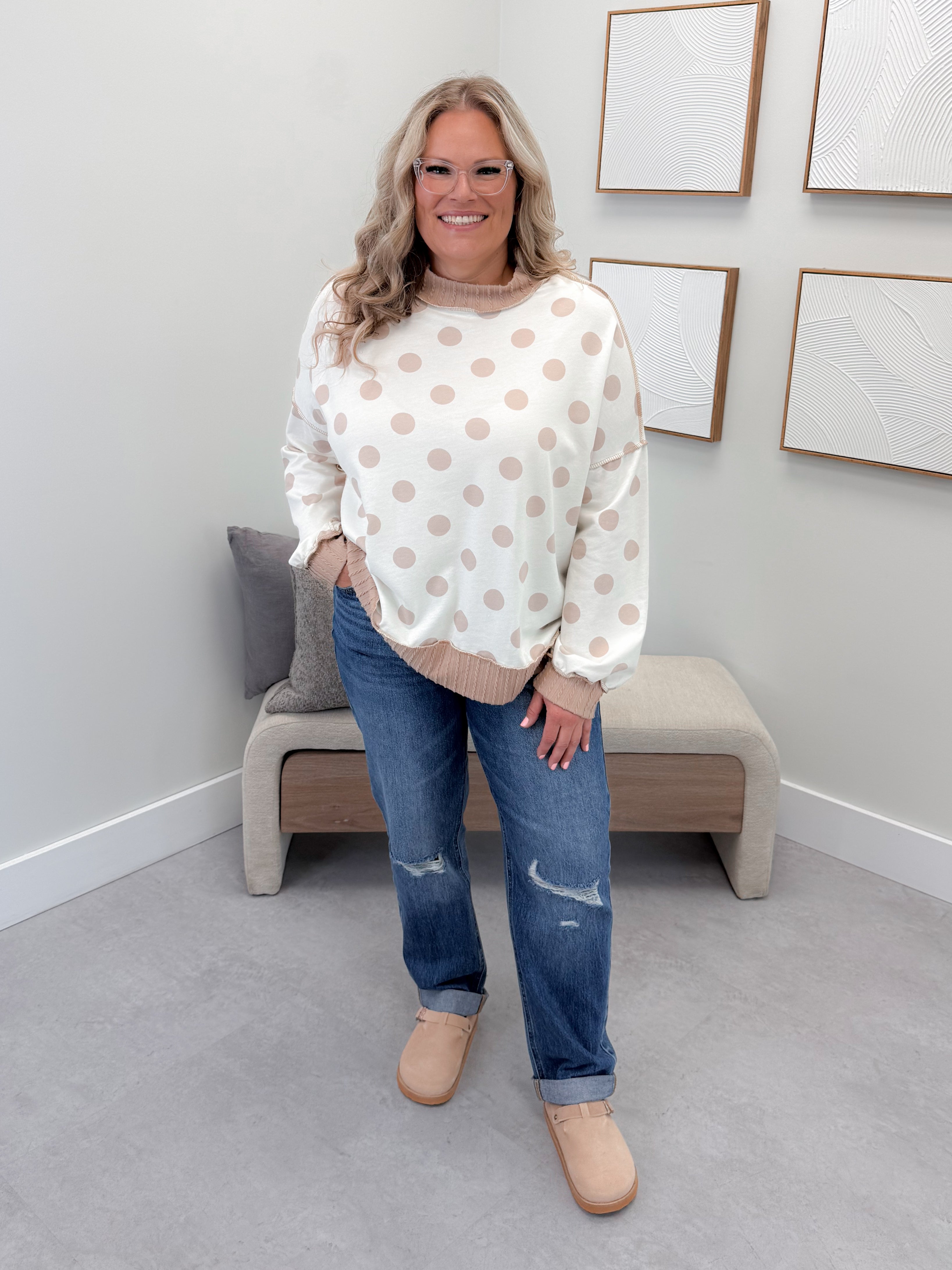 Dotty Pullover in Ivory/Taupe