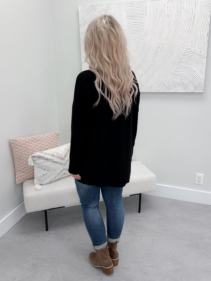 Pocket Tunic Sweater in Black