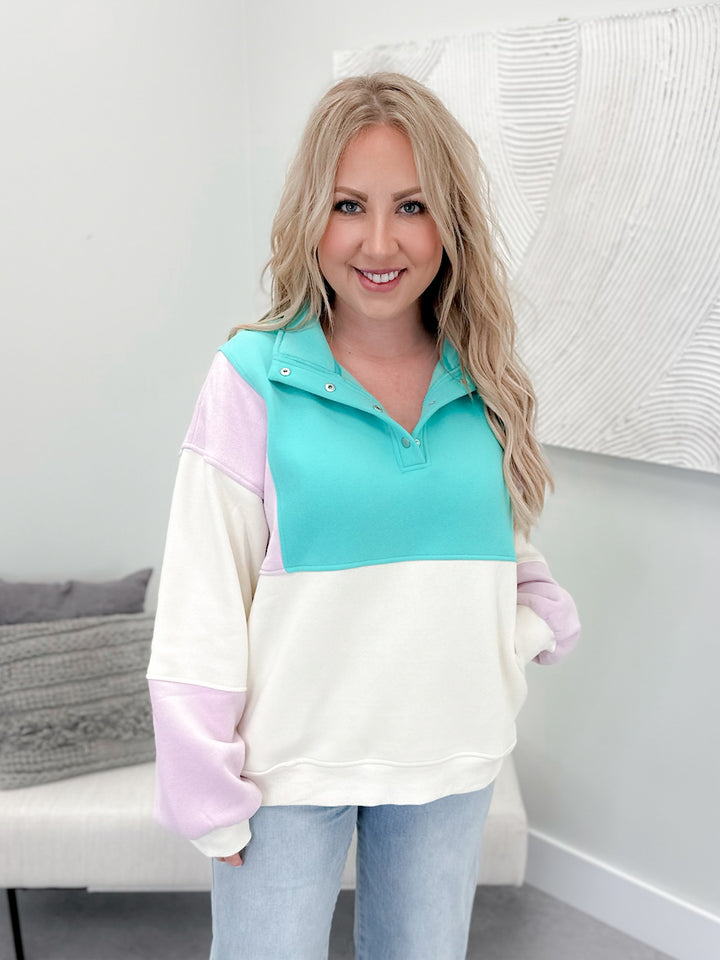 Back in Time Pullover