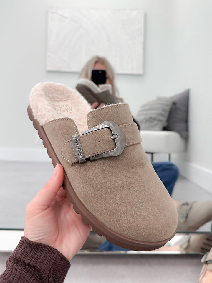 Sienna Cozy Mule in Taupe by Blowfish