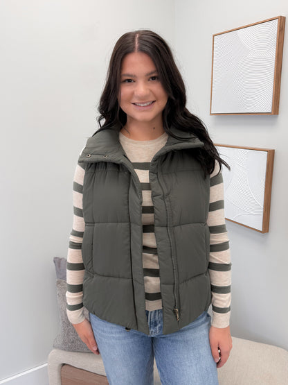 Wanderer Vest in Olive