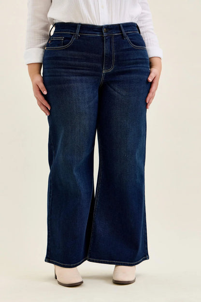 Rayne Wide Leg High Rise PETITE Jeans by Judy Blue