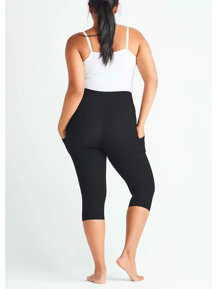 Pocket Cropped 360 Sculpt™ Tummy Control Leggings in Black