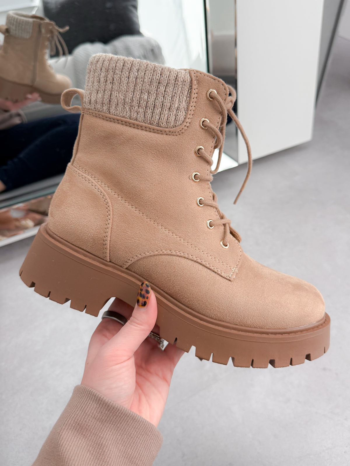Garcia Boot in Taupe