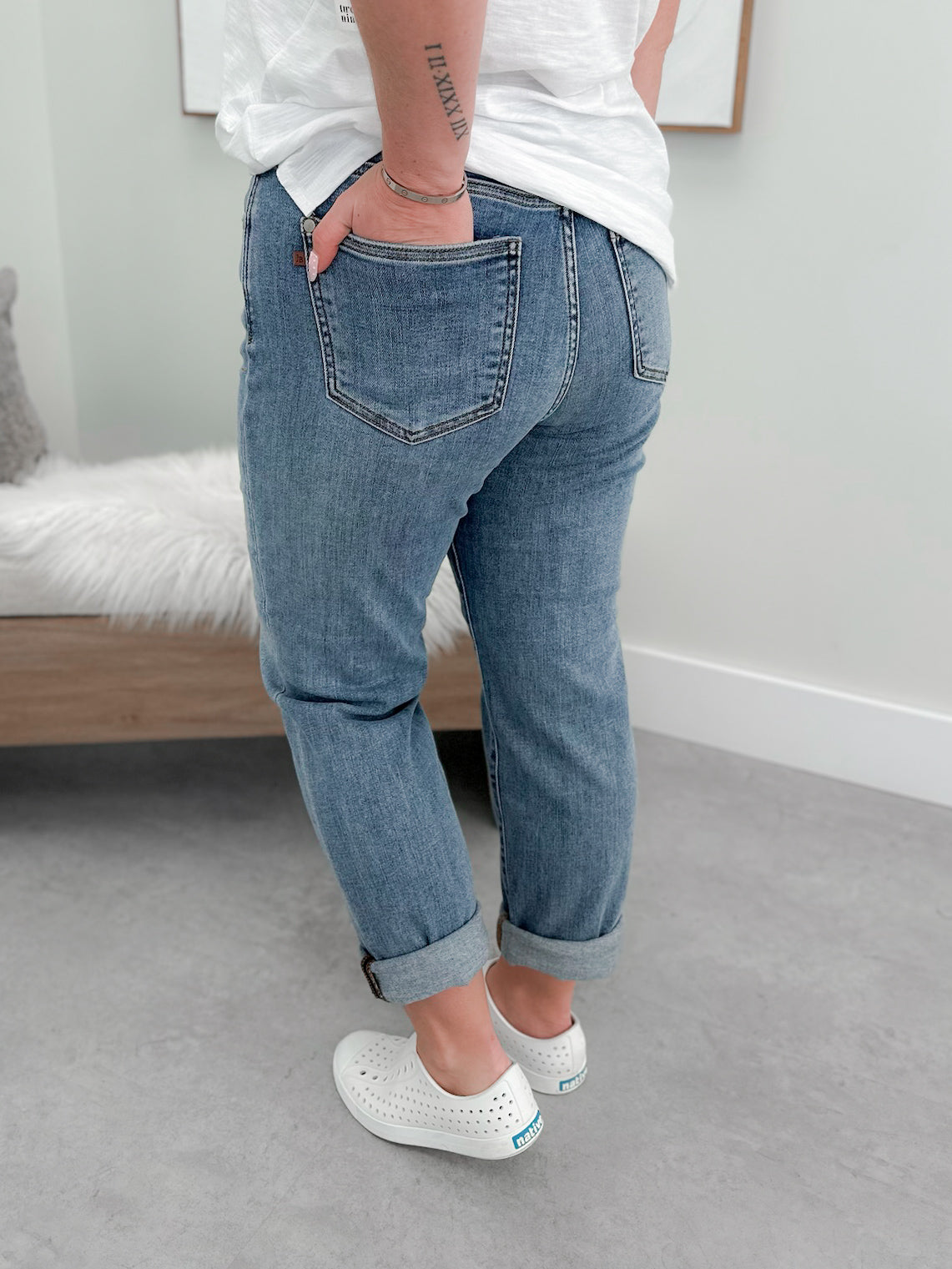 Anna Boyfriend Jeans by Judy Blue