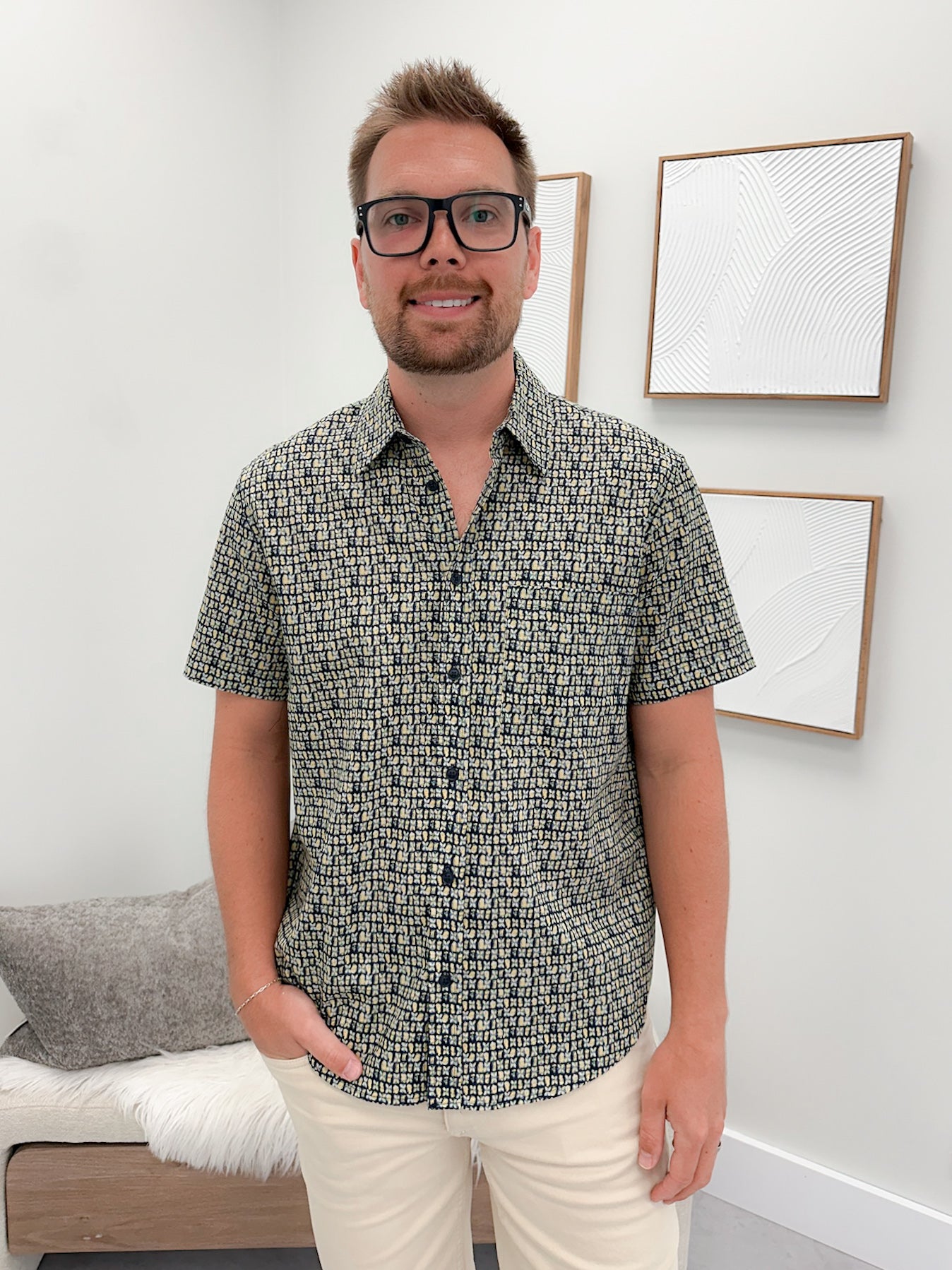 Mens Landon Button Up in Navy