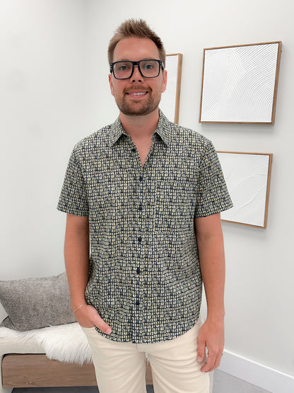 Mens Landon Button Up in Navy